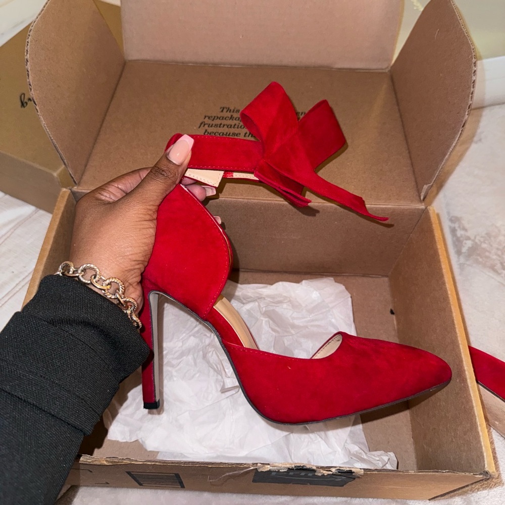 Red Bow Tie Heels